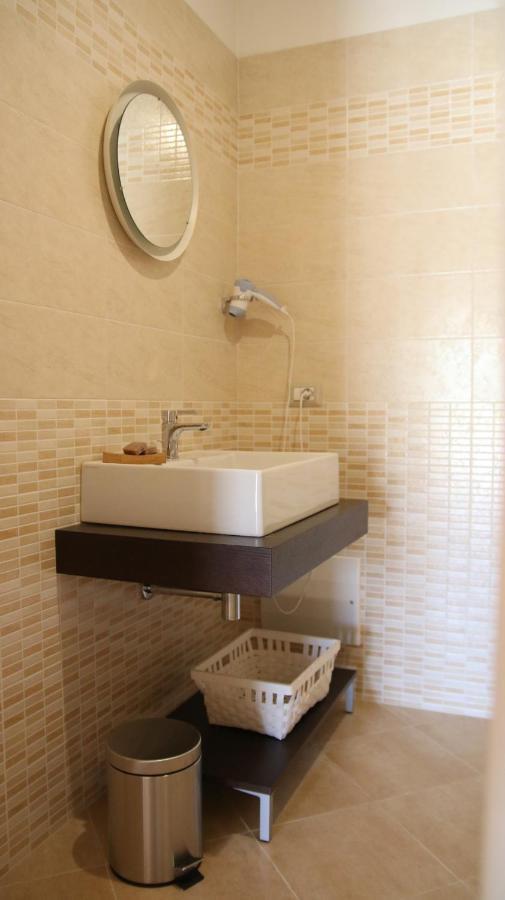 Bed and Breakfast Al Ginepro Монтеккьо Экстерьер фото