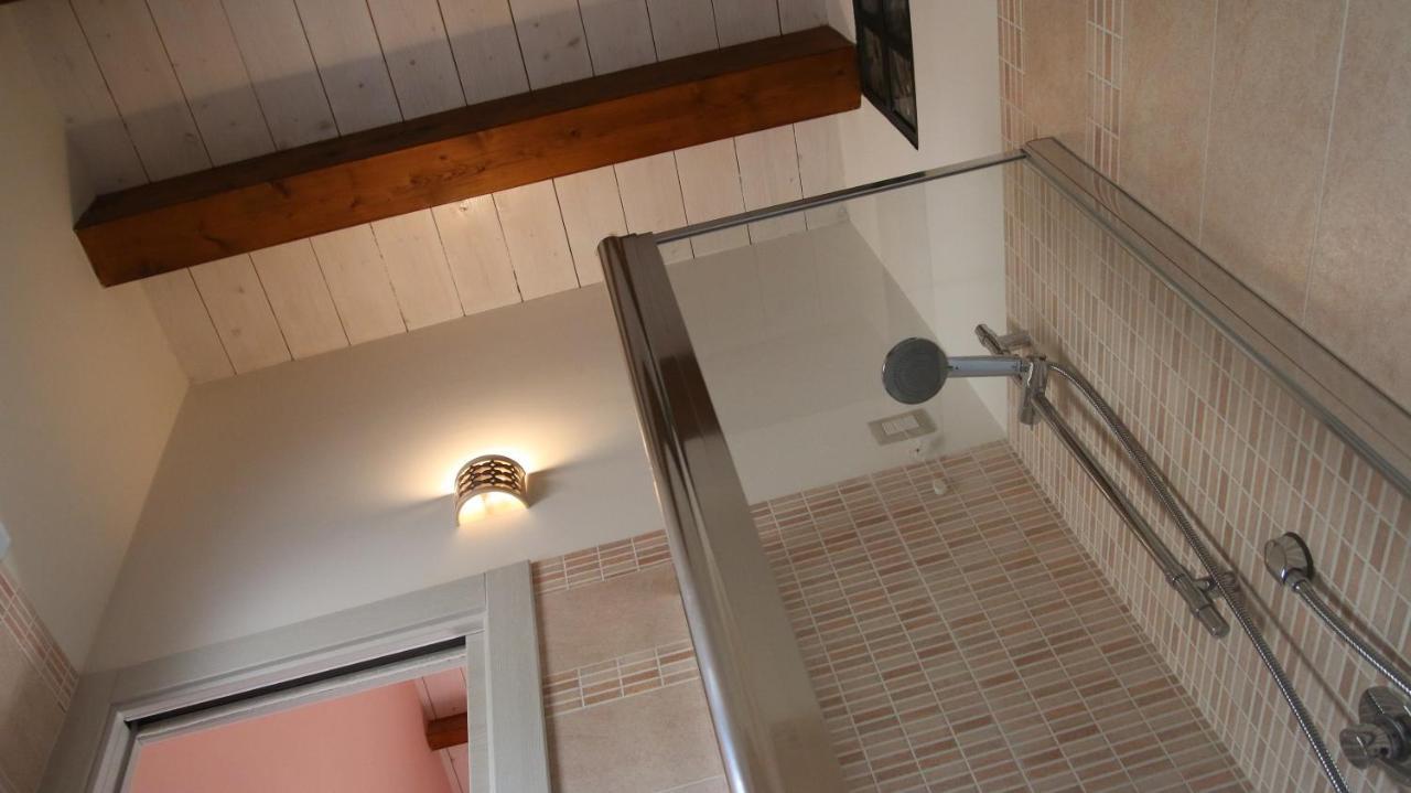 Bed and Breakfast Al Ginepro Монтеккьо Экстерьер фото