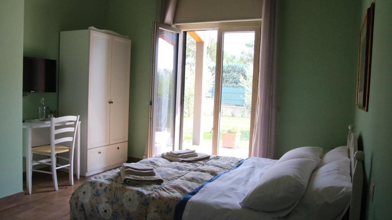 Bed and Breakfast Al Ginepro Монтеккьо Экстерьер фото