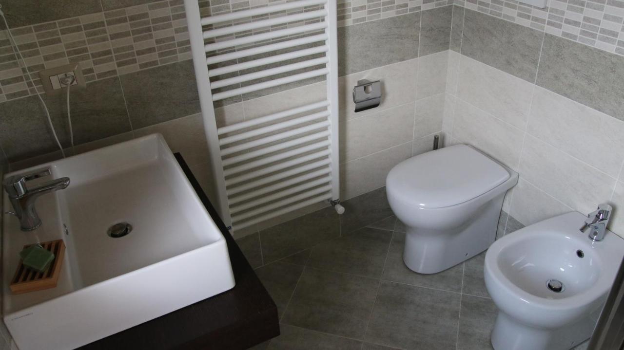 Bed and Breakfast Al Ginepro Монтеккьо Экстерьер фото